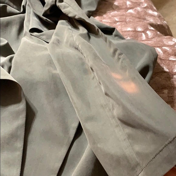 Green trench coat - Picture 4 of 4